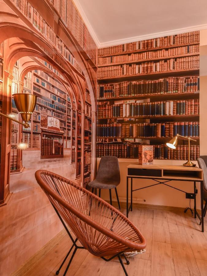 Sofia Dream Apartment - The Library - 3-Bdr, 2-Bthr By Flat Mаnager Екстериор снимка
