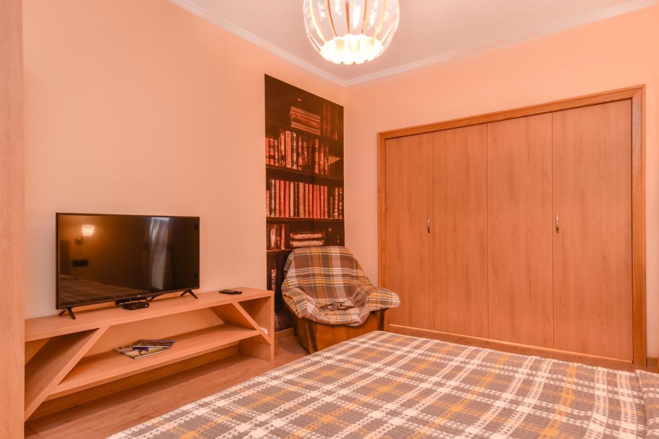Sofia Dream Apartment - The Library - 3-Bdr, 2-Bthr By Flat Mаnager Екстериор снимка