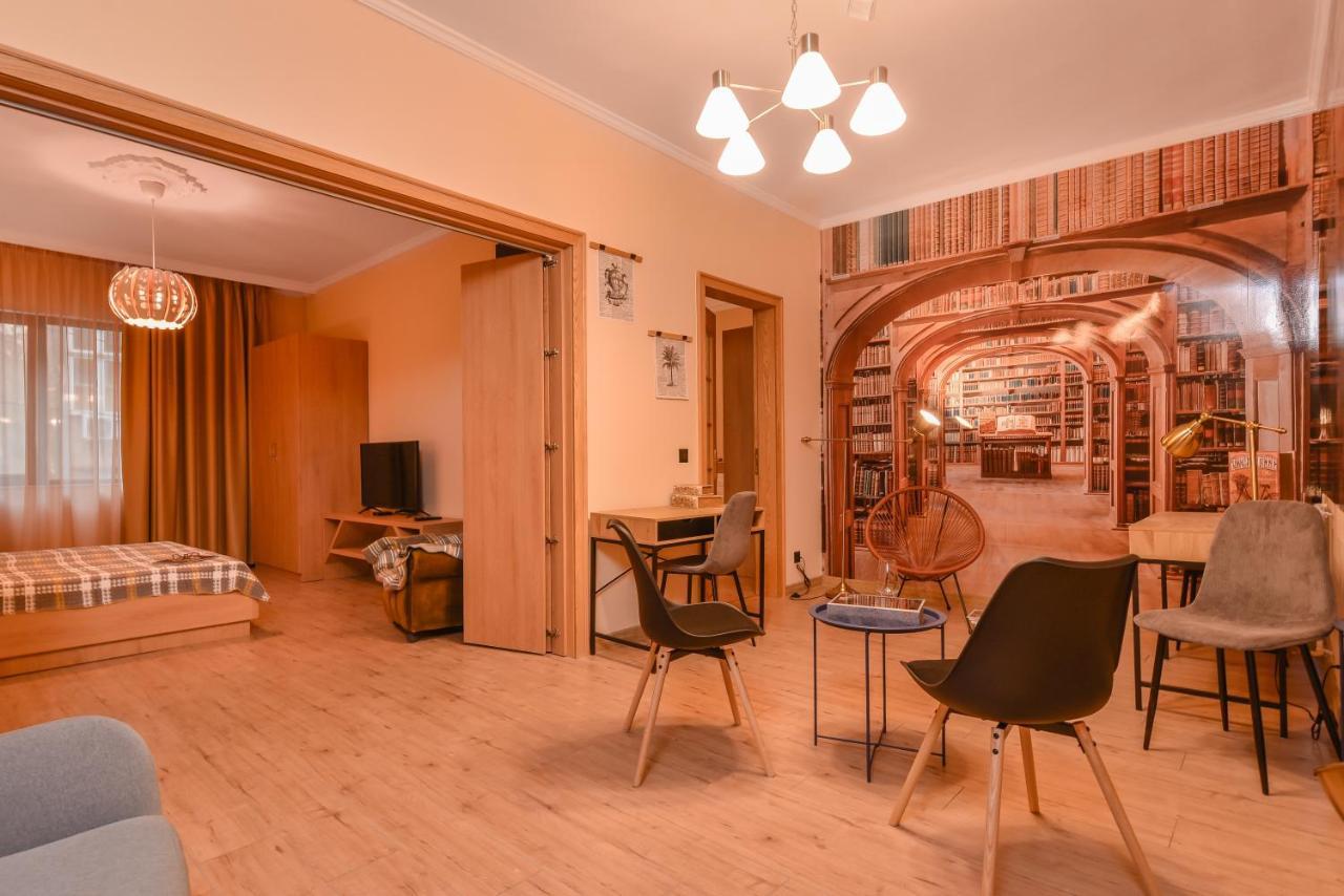 Sofia Dream Apartment - The Library - 3-Bdr, 2-Bthr By Flat Mаnager Екстериор снимка